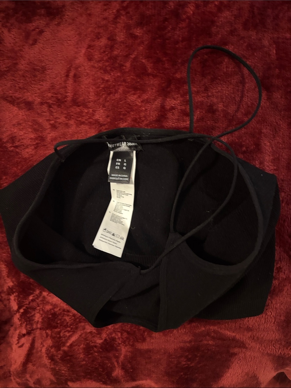 Black Ribbed Spaghetti Strap Tank Top - Picture 4 of 9